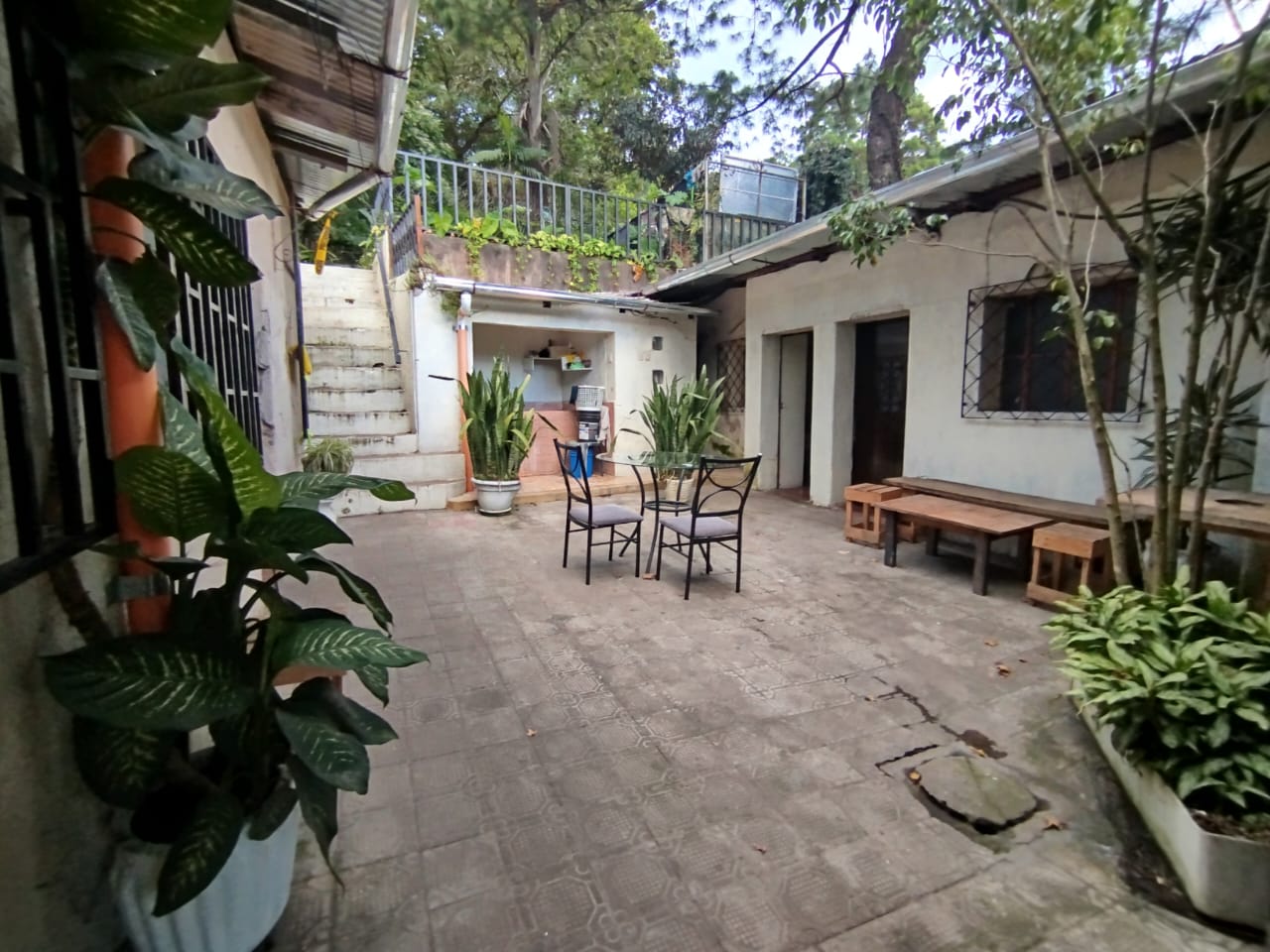 Antigua Guatemala, Casa en venta lata remodelar — foto 3