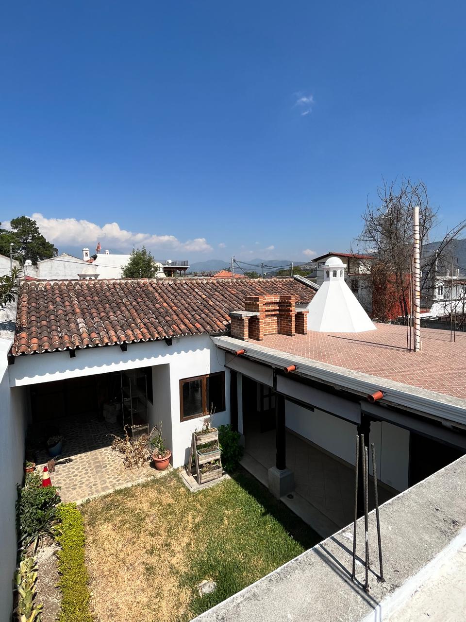 San Pedro Las Huertas, Antigua Guatemala casa en venta