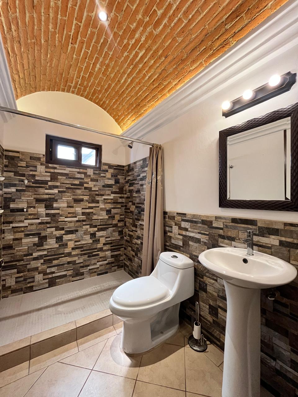 San Pedro Las Huertas, Antigua Guatemala casa en venta — foto 2
