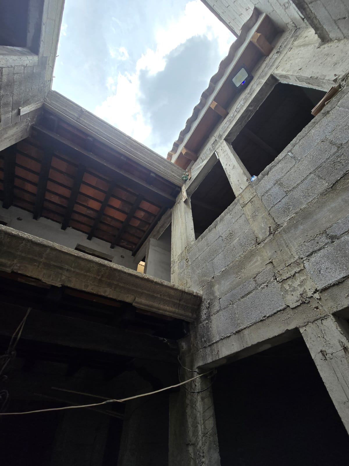 Santa Ana Antigua Guatemala, casa en obra gris — foto 6