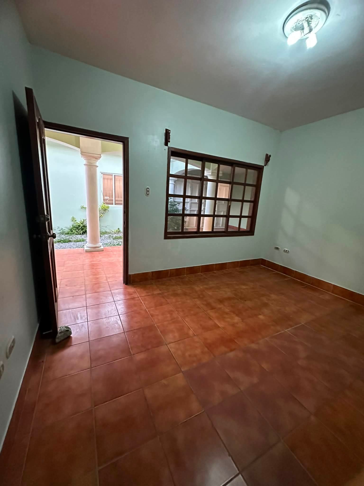 San Miguel Dueñas, casa en venta — foto 9