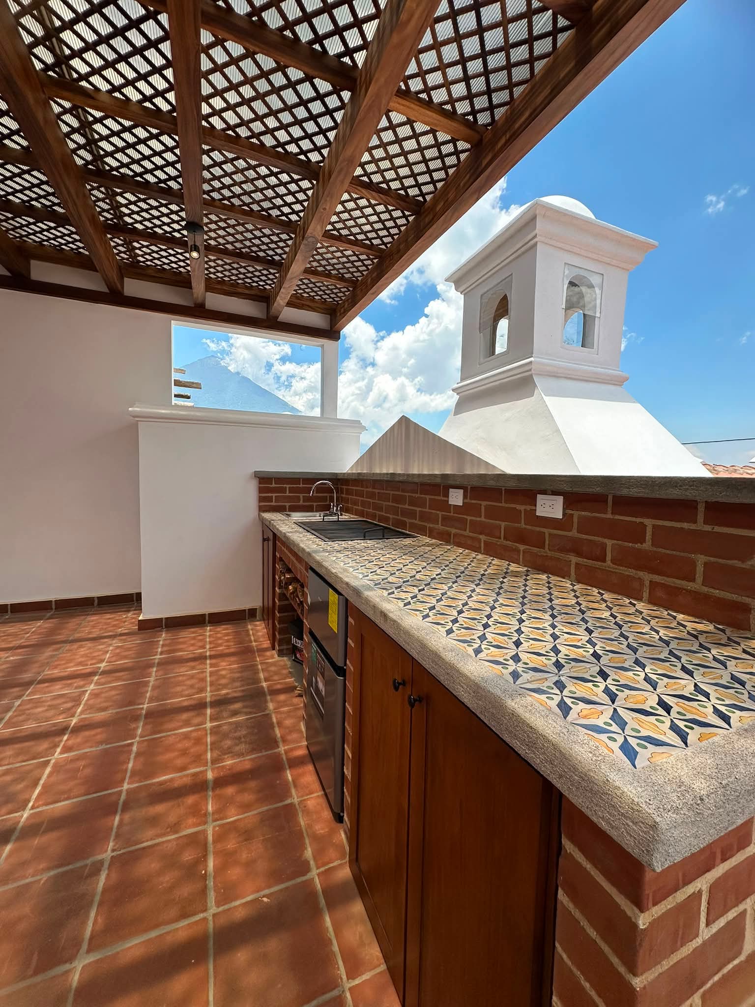 Antigua Estancia , San Miguel Dueñas, casa en venta